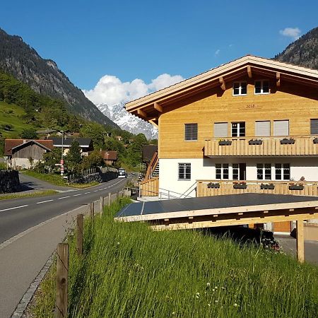 Chalet Wetterhorn Apartamento Lütschenthal Exterior foto