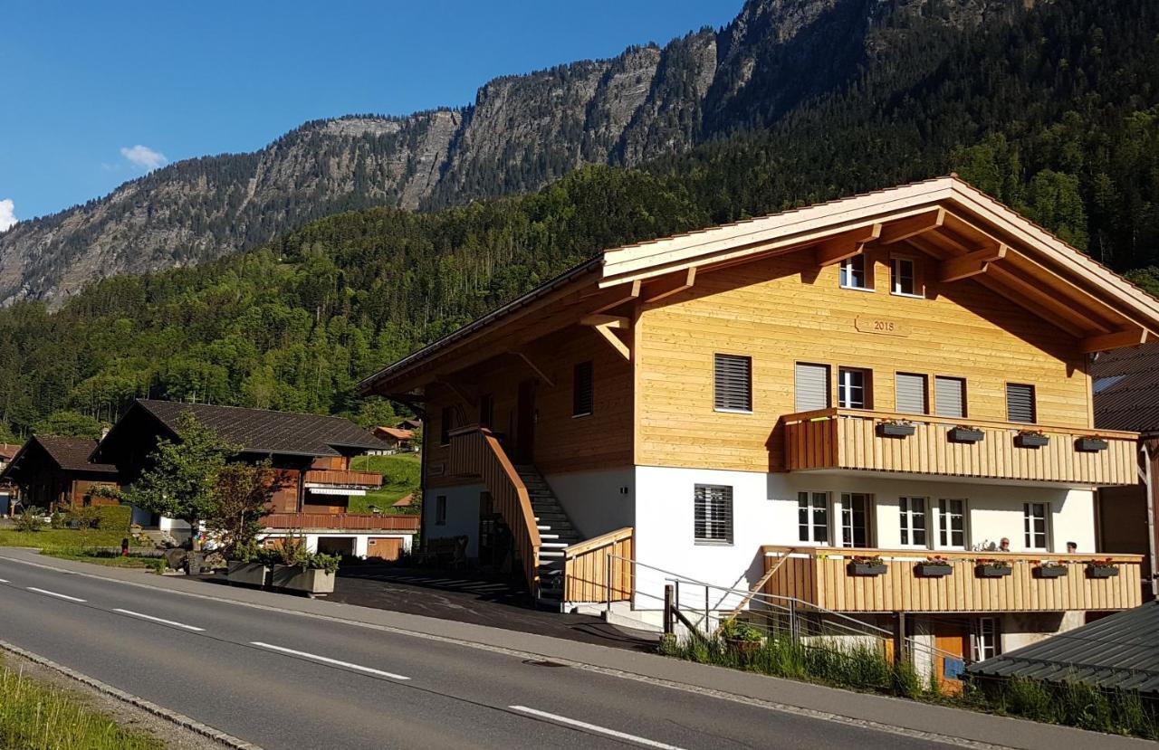 Chalet Wetterhorn Apartamento Lütschenthal Exterior foto