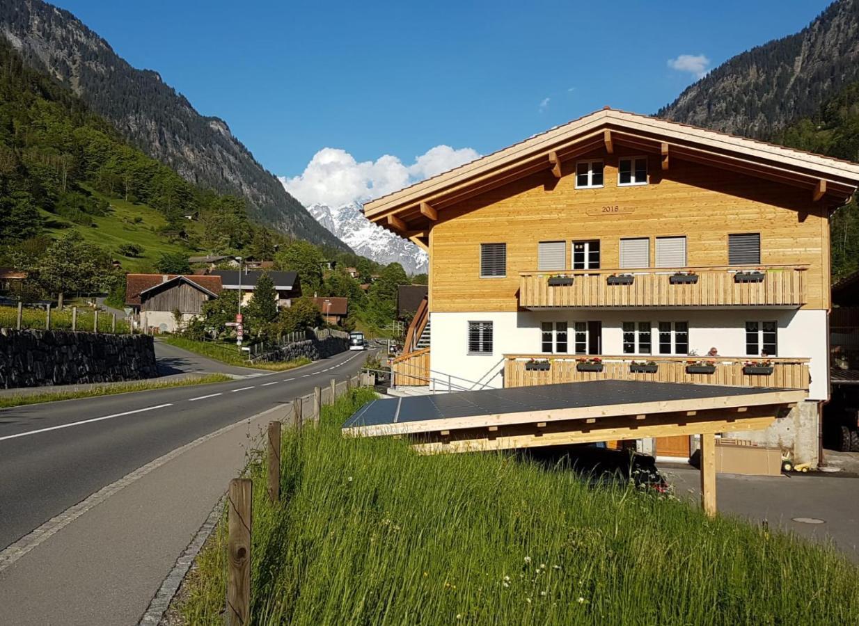 Chalet Wetterhorn Apartamento Lütschenthal Exterior foto